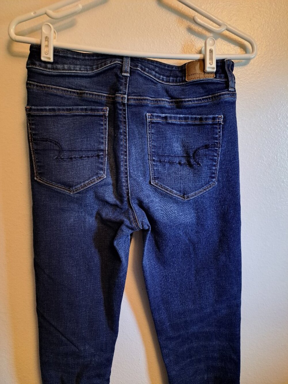 American Eagle Super Stretch Hi-Rise Jegging With Embroidered Pockets